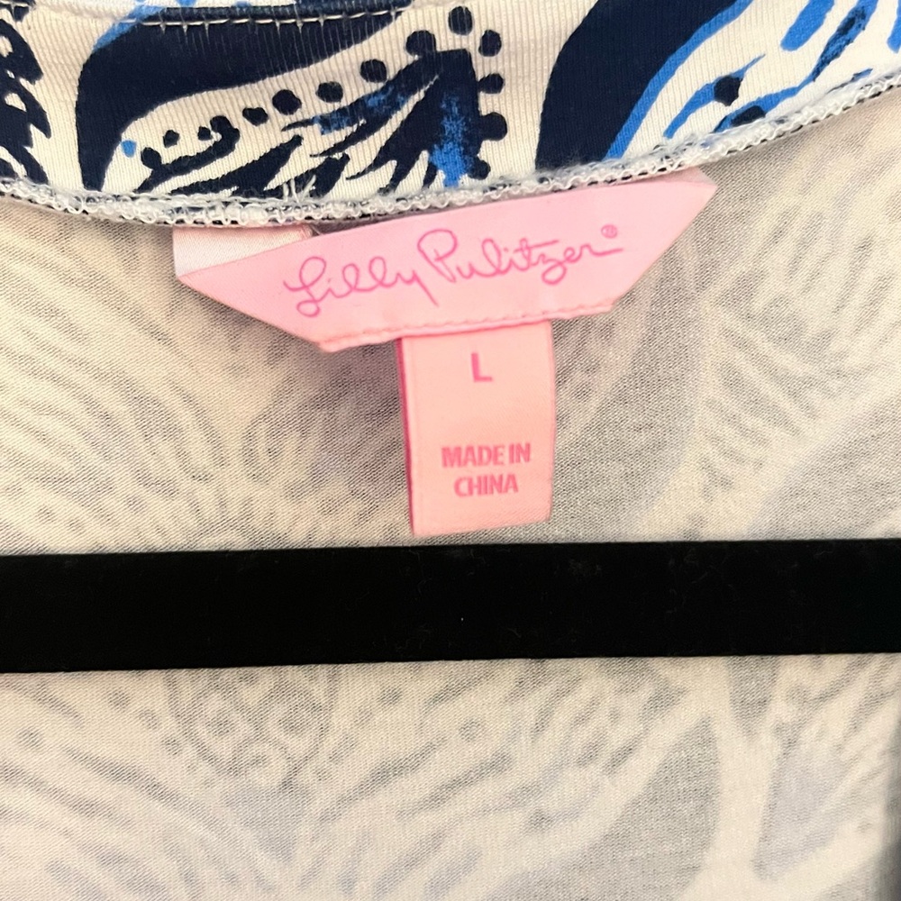 Lilly Pulitzer one piece wrap around short romper. - Picture 2 of 8